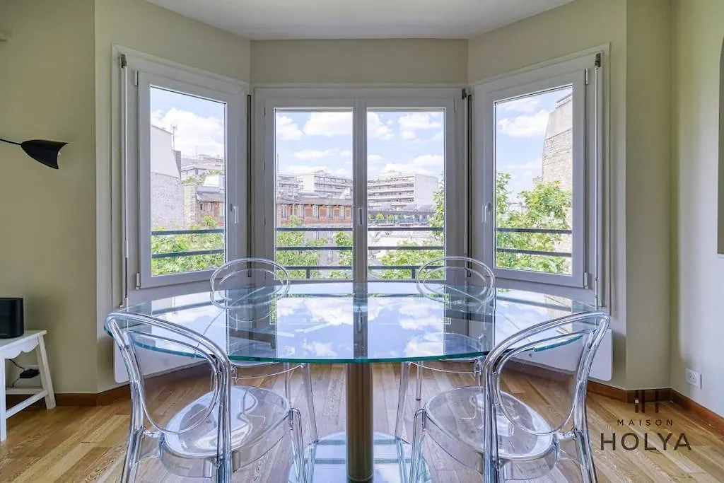 Le Retro - A Bastille - 170C Paris Apartment