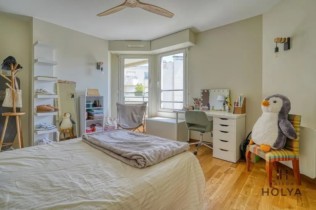 Le Retro - A Bastille - 170C Paris Apartment